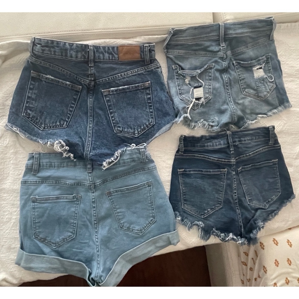 Four Pairs of Denim Shorts, Sizes 2, 24 ,25, S - Picture 11 of 15